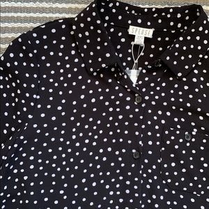 NWT! Spense Polka Dot blouse. Sz Small